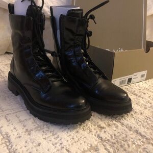 Dolce Vita combat boot